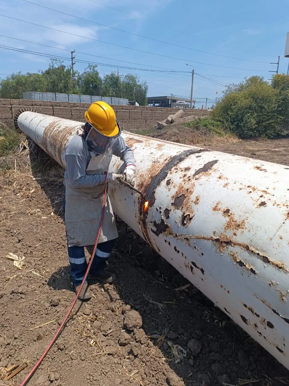 Desmontaje Tótem Fundo El Golf